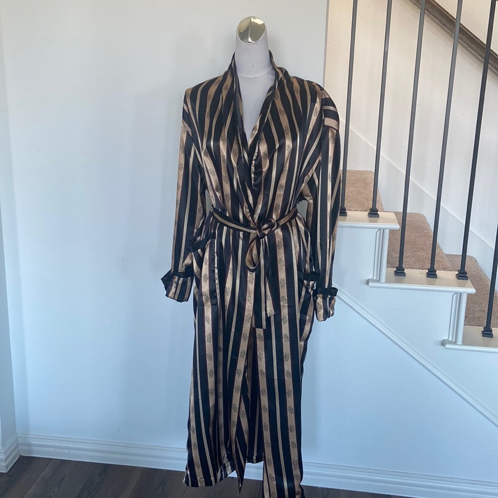 Vintage Victoria’s Secret Heart Label Black Two Pocke… Gem